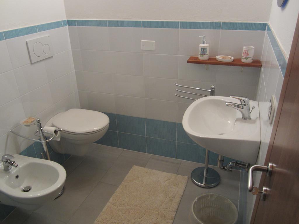 Agriturismo Perugini Bed and Breakfast Cesena Rum bild